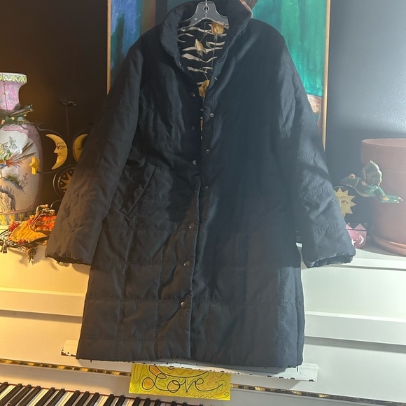 corte dei gonzaga Jackets & Blazers - CORTE DEI GONZAGA Women's Black Quilted Long Coat - Classic Winter Jacket